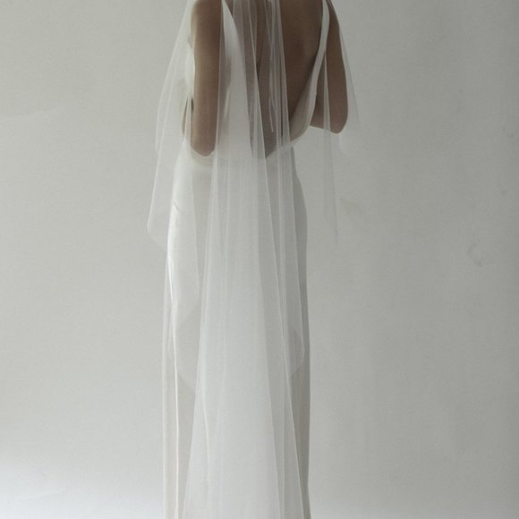 A.B. Ellie Raw Edge Veil Drop Length - Picture 11 of 12